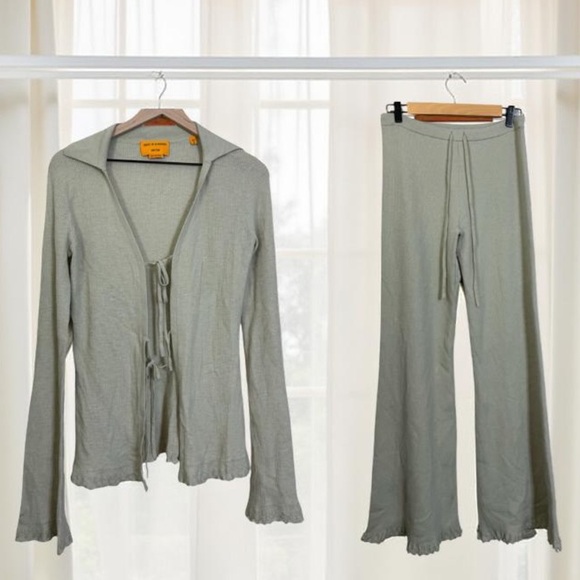 Guest In Residence Cashmere Twin Tides Loungewear Set Size S Pants & Cardigan
